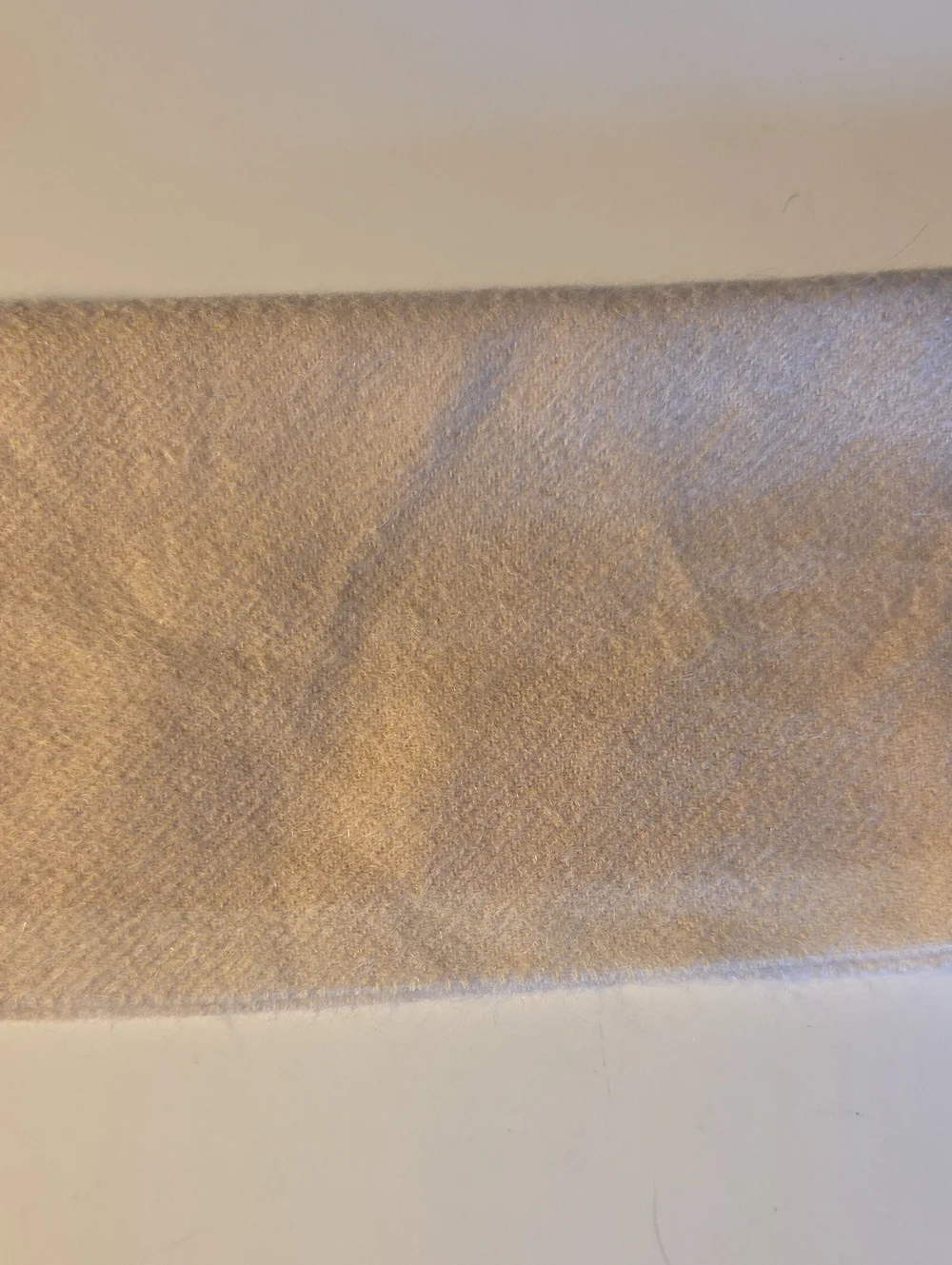 Ann Taylor 100% Cashmere Cream Scrarf NWT